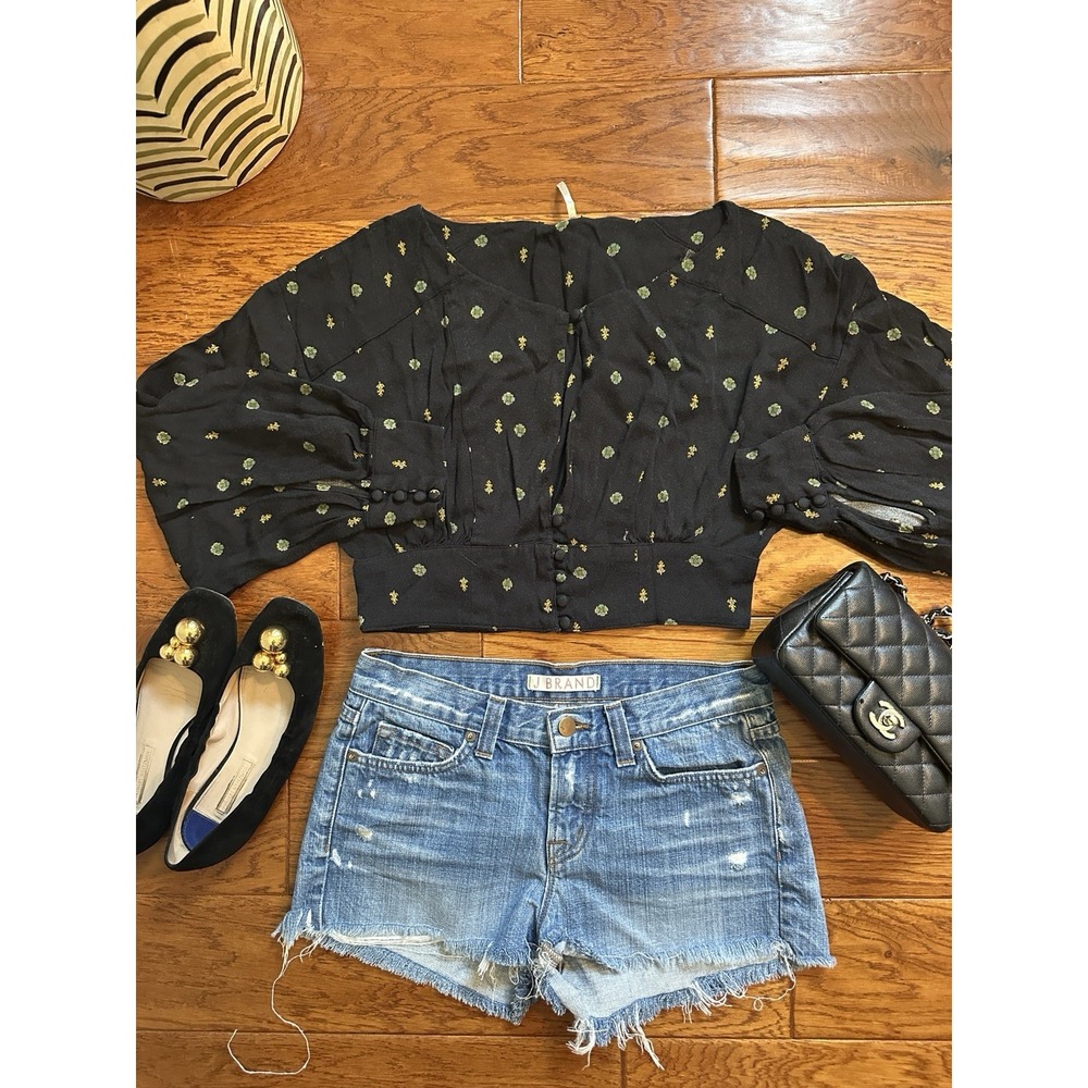 Free People Love Grows Womens M Black Floral Cutout Front Cropped Blouse Top